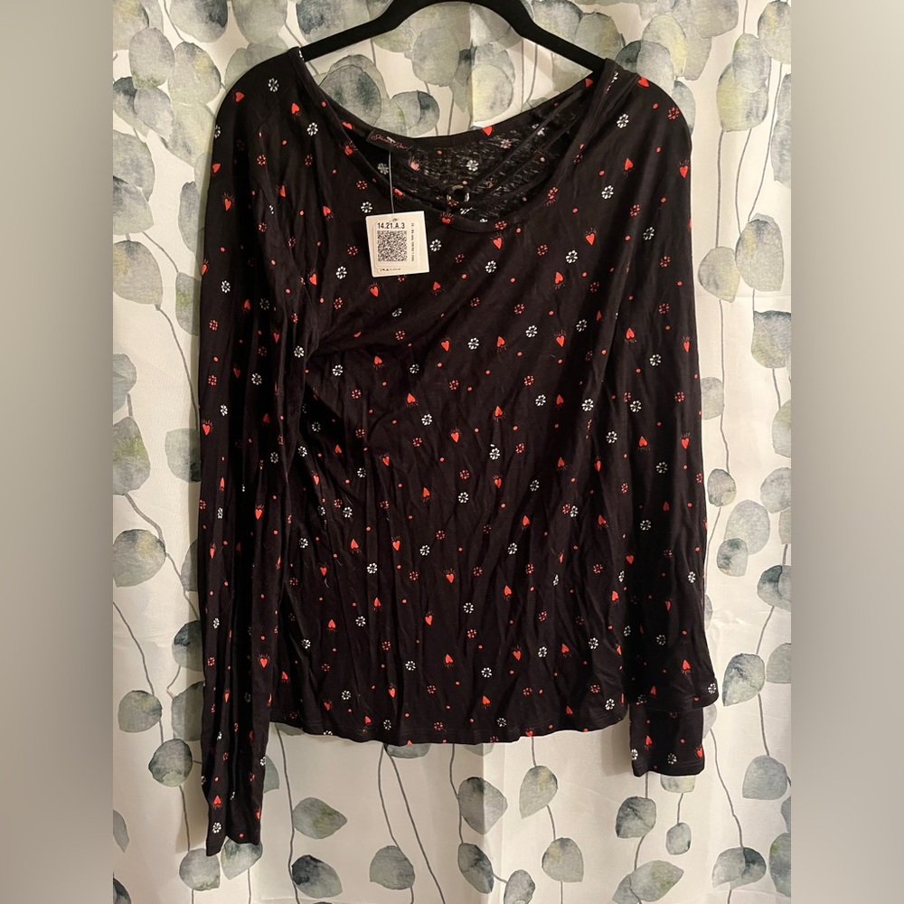 Women’s Nadine West Black Floral Women's Top - Size 2XL.  NWT